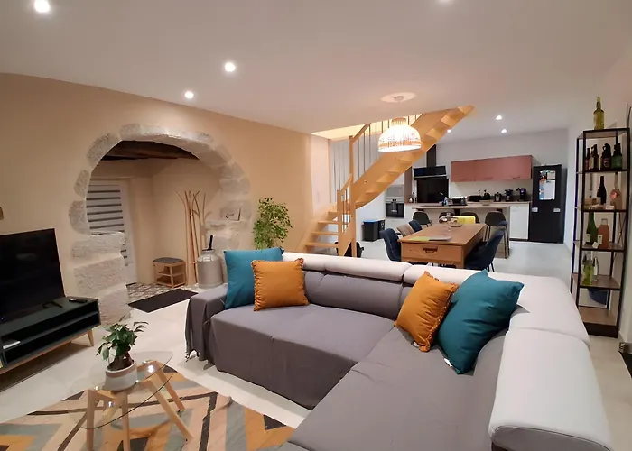 La Maison De Louis Holiday home *